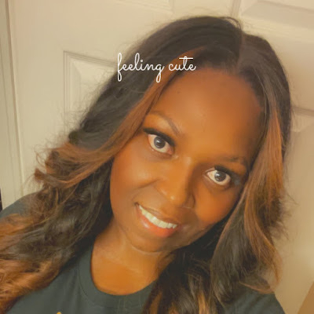 Meet your Posher, Zetta